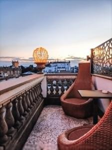 Savoy - 22
