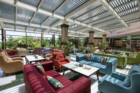 Merit Crystal Cove Casino & Spa - 26