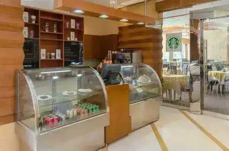 Avenue Dubai - 33