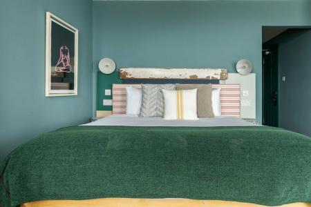 Selina Brighton - 11