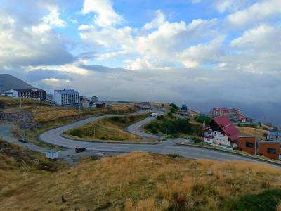 Khizina Rezo | REZO HUT - 49