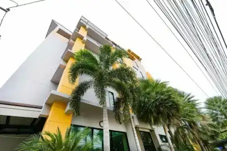Paradise Resort - 5