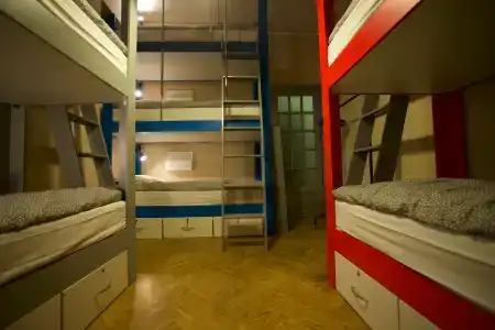 SubWay Hostel - 22