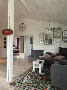 Rent. hut - 25