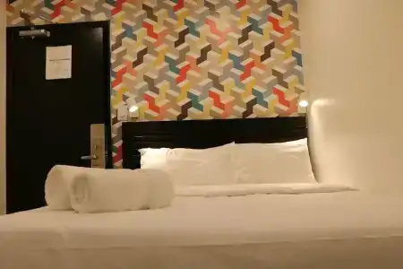 Town Inn Suites - 49