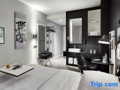 lÉgÈRe Express Tuttlingen - 2