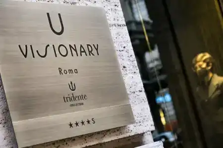 U-Visionary Roma - 6