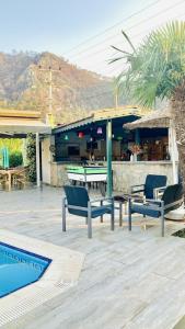 Bybassios - 36