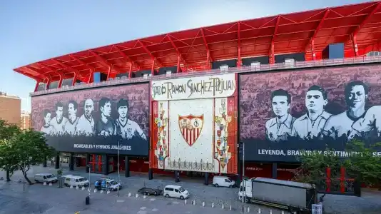 Virgen de los Reyes - 1