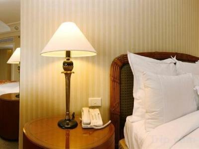 Jw Marriott Mumbai Juhu - 36