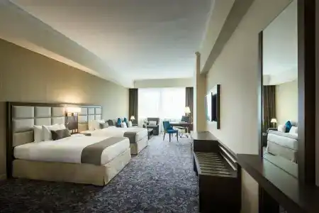 Golden Tulip - 49