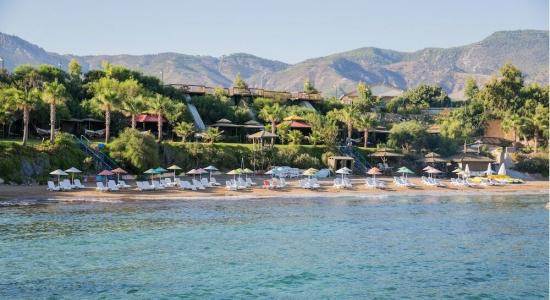 Merit Crystal Cove Casino & Spa - 44