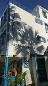 Delphin Side - 16