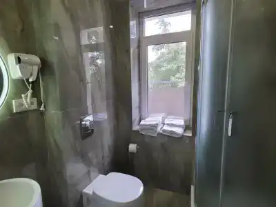 Владимирский - 64