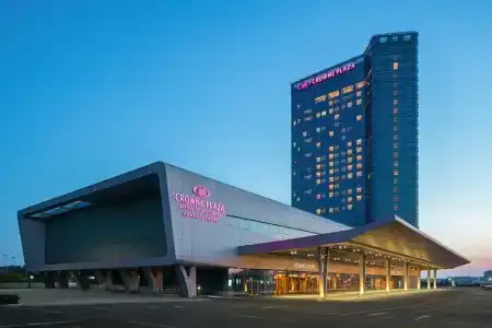 Crowne Plaza Dalian Sports Center, An Ihg - 0