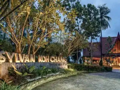 Sylvan Koh Chang - 19