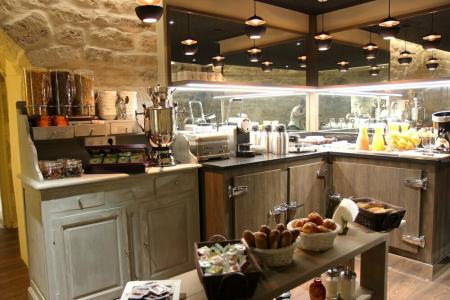 Best Western Le Montmartre – Saint Pierre - 41