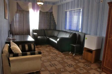 на Набережной - 45