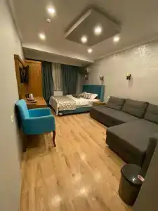 Riverland Suites - 10