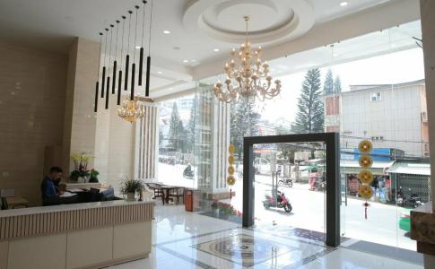 Hoang Minh Chau Ba Trieu - 21