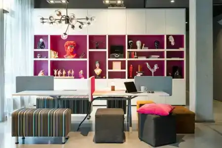 Moxy Frankfurt Airport - 42