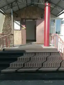 В центре - 18