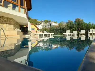 Naturella Apart - 38