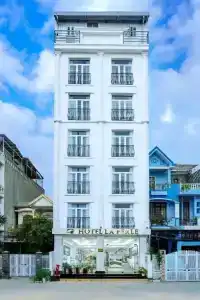 La Perle - 0