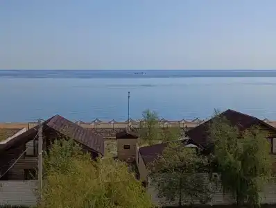 Аксис - 18