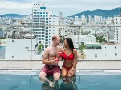 Aria Grand & - 18