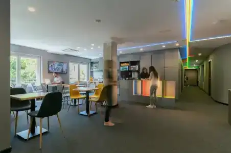 Nest Style Valencia - 11