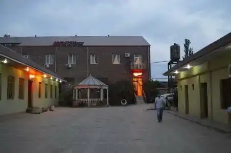 Lux Palace - 16