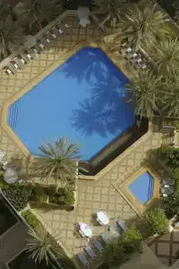 Ramada Downtown Dubai - 22