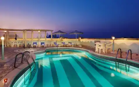 Avenue Dubai - 12