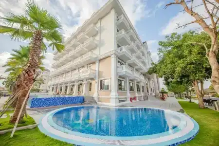 Orbit Resort & Spa - 4