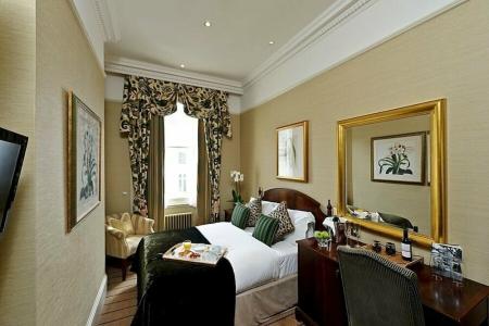 The Colonnade - 39