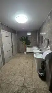 В центре - 16