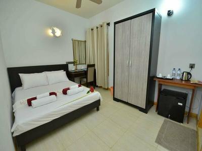 Athiri Inn - 28