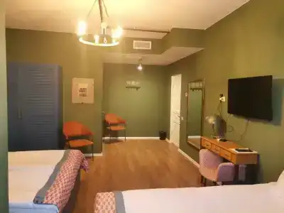 Raimond Palace - 16