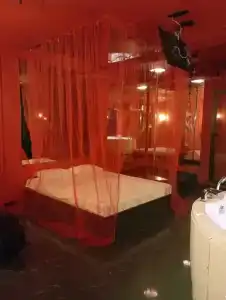 Hedonism Club - 45