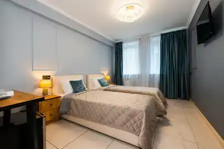 Владимирский - 62