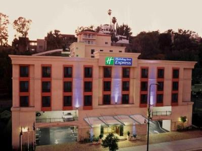 Holiday Inn Express Hollywood Walk Of Fame, An Ihg - 19