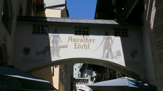 Boutique im Auracher Löchl - 17