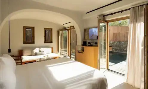 Radisson Blu Zaffron Resort, Santorini - 10