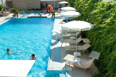 Derby Exclusive - 49