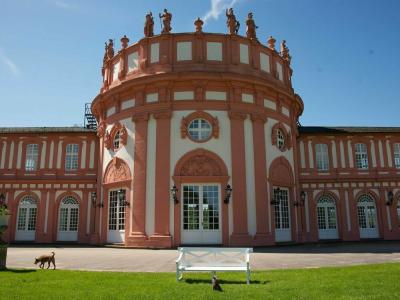 Uno Am Schlosspark - 5