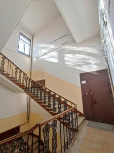 Антресоль - 6