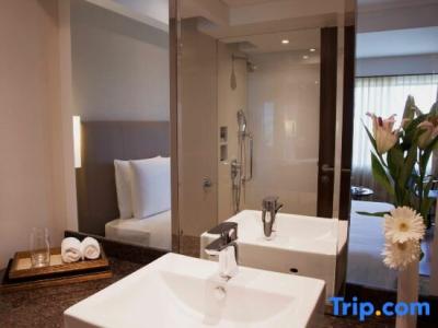 Courtyard by Marriott Chennai - 87