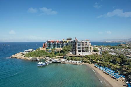 Merit Crystal Cove Casino & Spa - 39