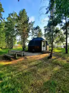 На камнях - 3